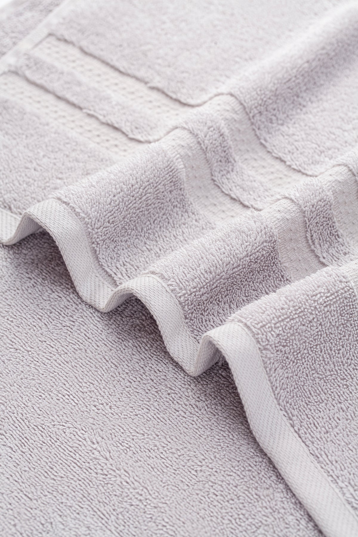 Premium Towel - Versatile, Sustainable, Absorbent & Quick-drying - 100% Cotton (50 x 90 cm)