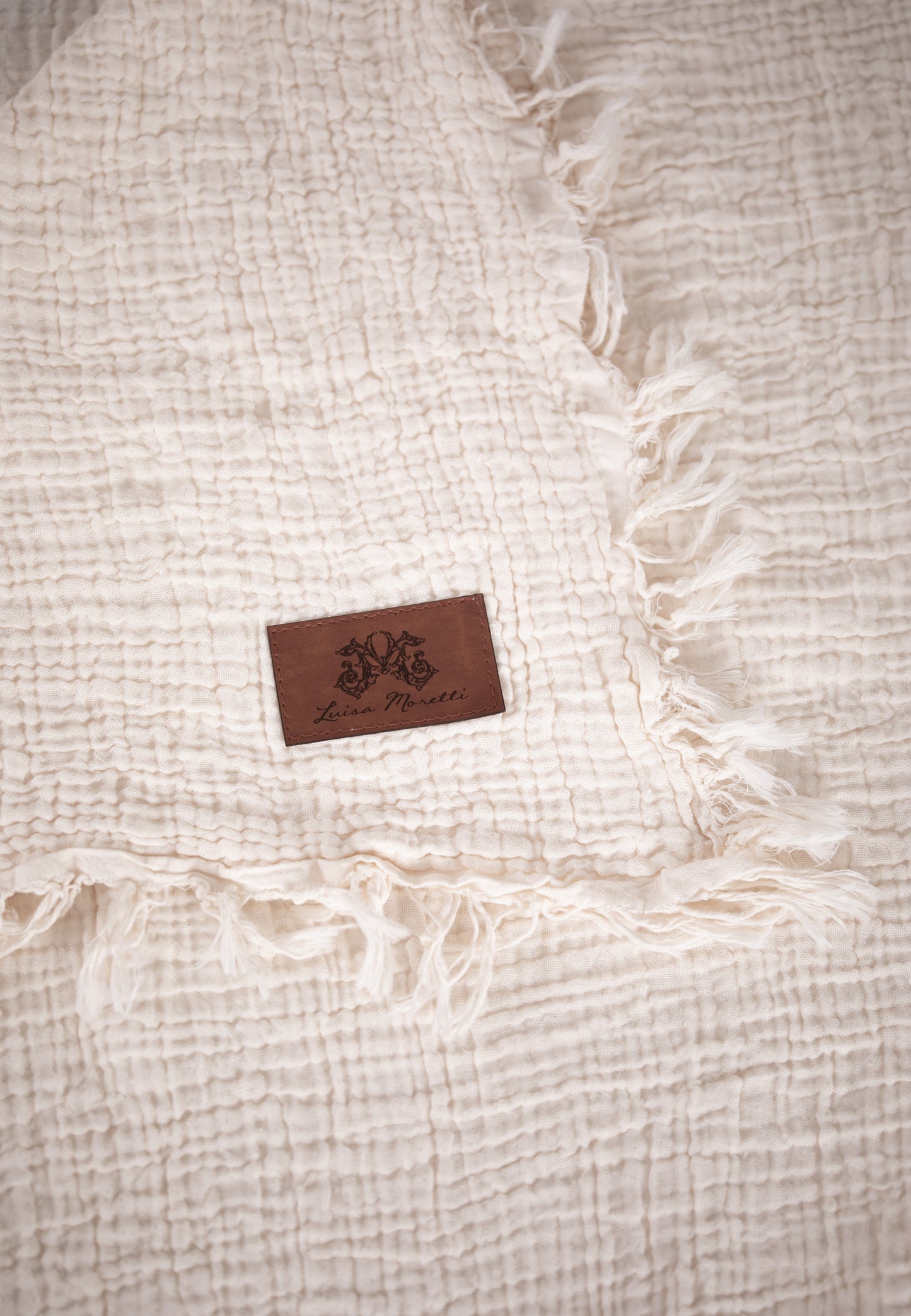 Premium muslin bedspread 240x260 cm - 100% cotton - extra soft cotton blanket as a cuddly blanket, bed throw, sofa throw, couch throw - warm sofa blanket
