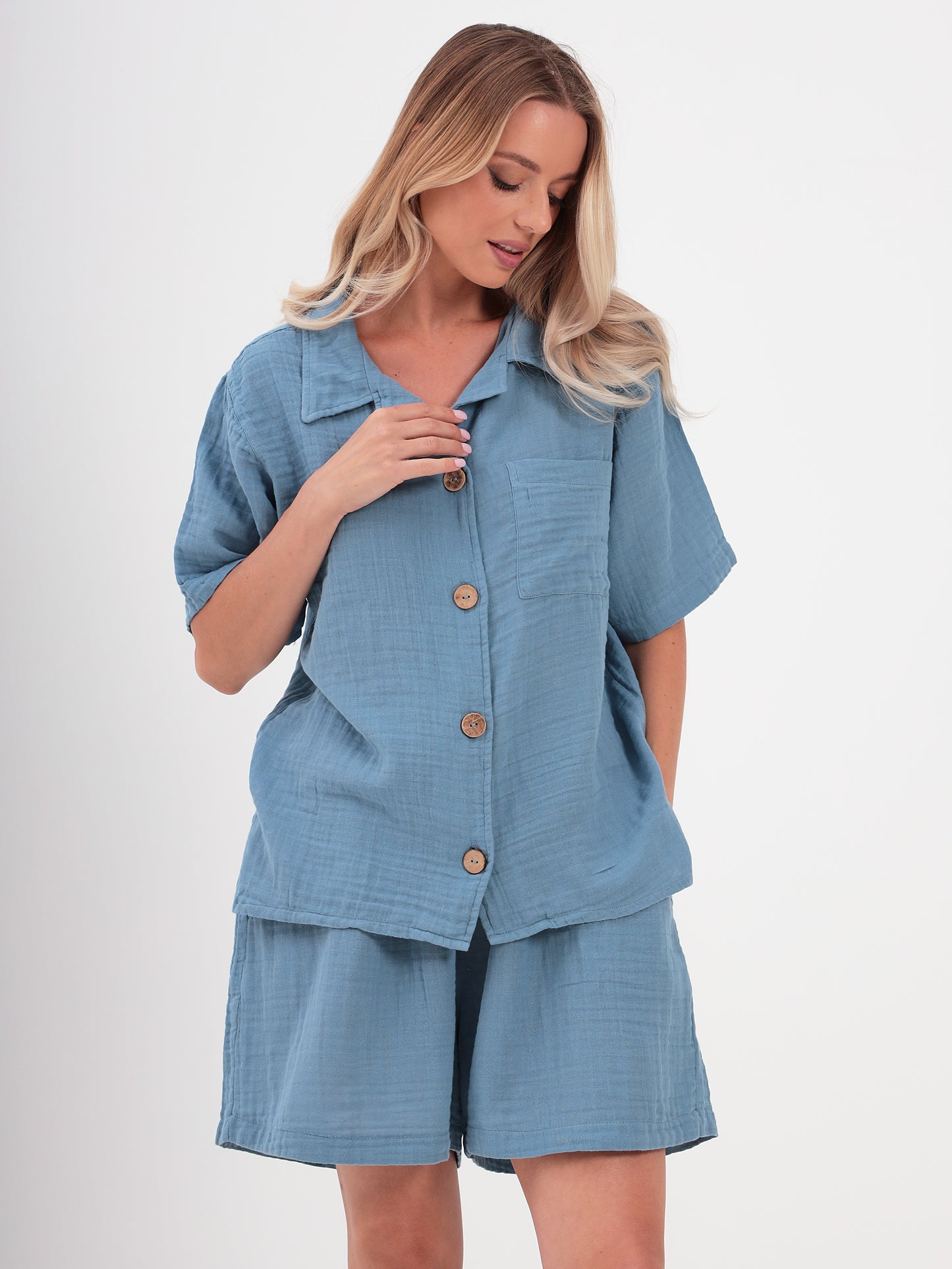 Women's Summer Fashion T-Shirt and Shorts Set Made of Casual Muslin with Drawstring Leisure Shorts