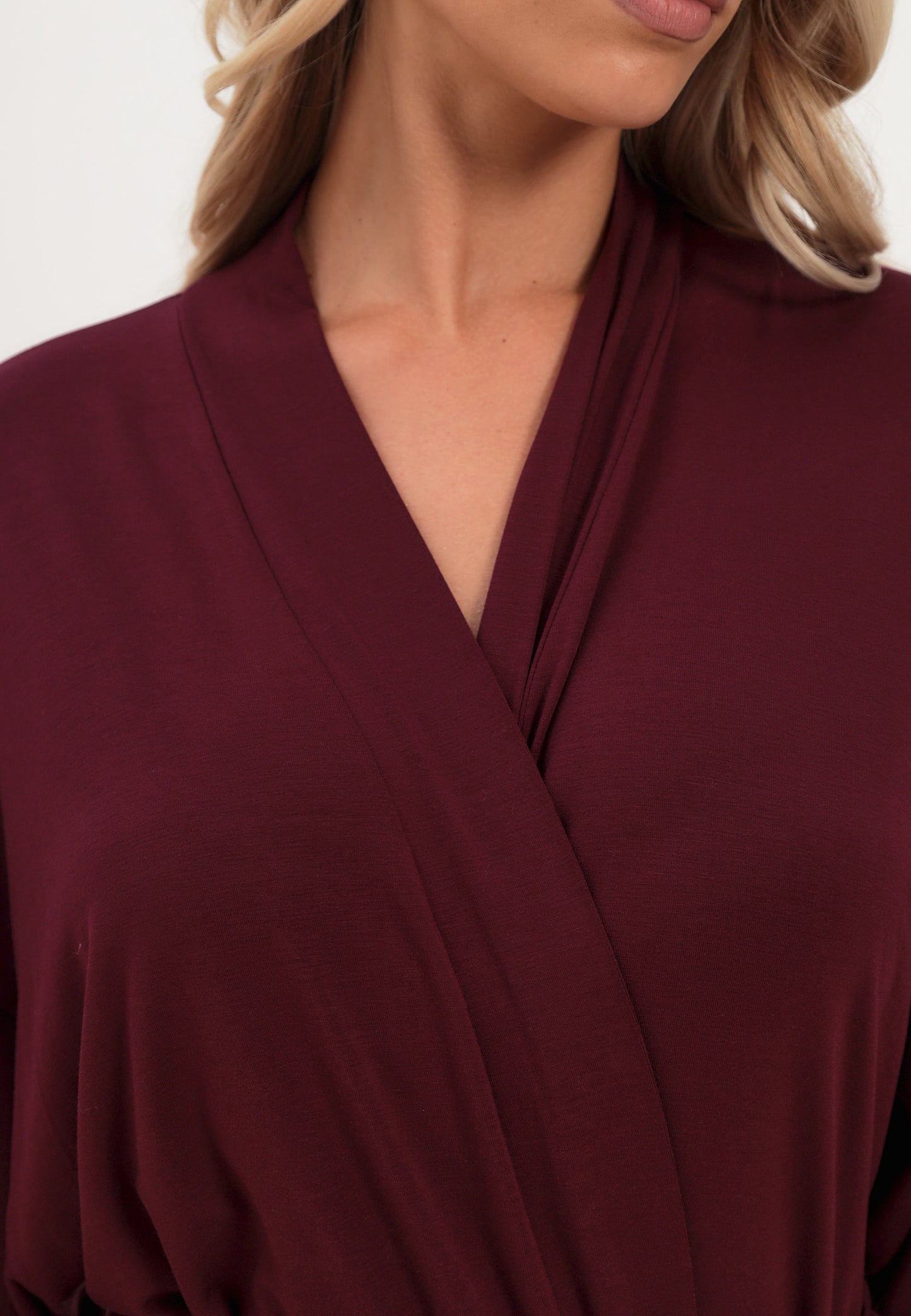 Women's dressing gown made of bamboo viscose