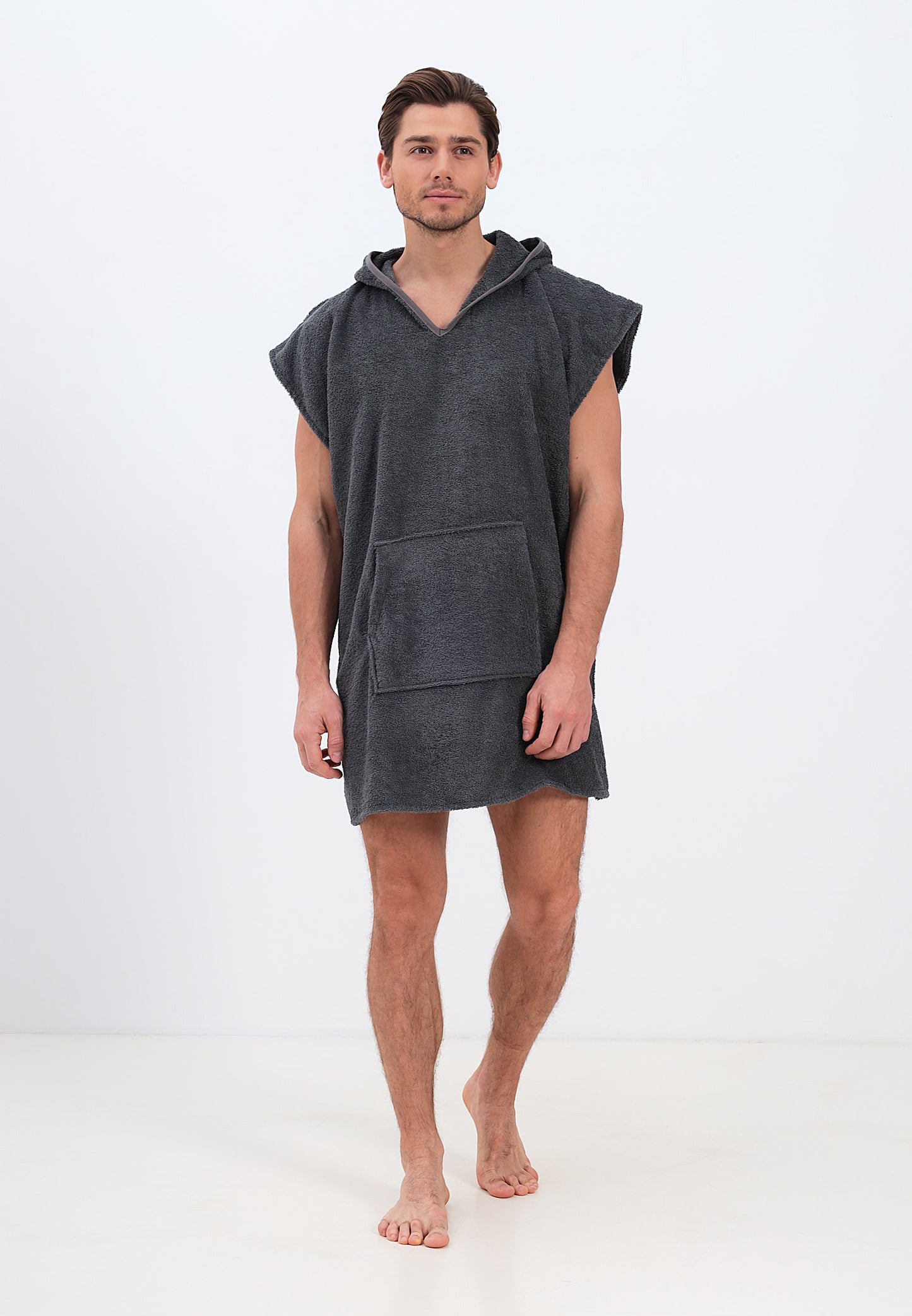 Men's poncho with hood made of 100% cotton