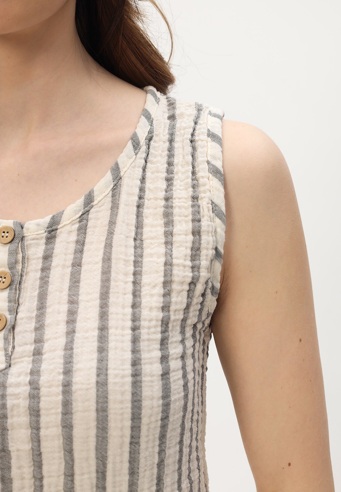 Women's summer and leisure fashion - shirt & short set with stripe design made of casual muslin