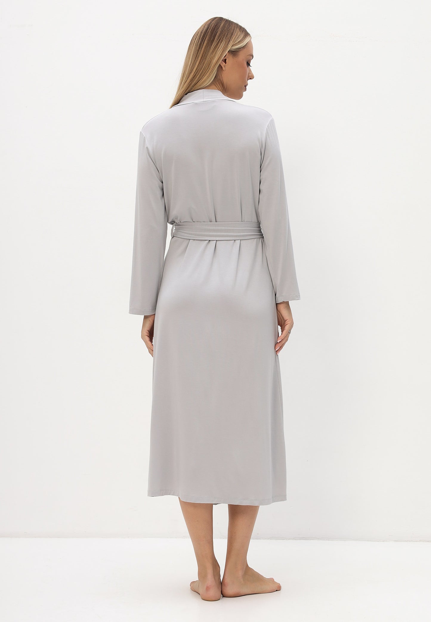 Women's dressing gown made of bamboo viscose