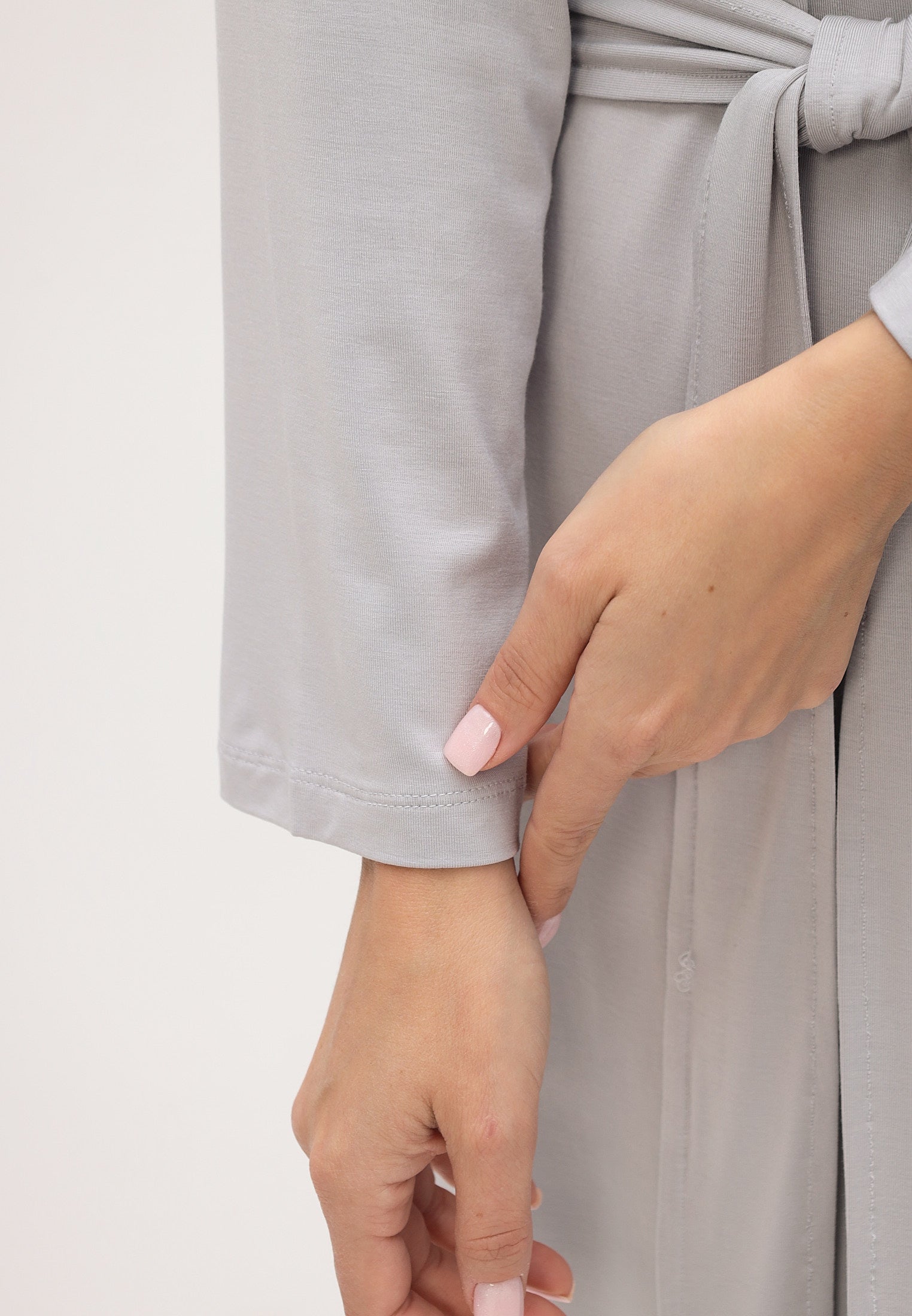 Women's dressing gown made of bamboo viscose