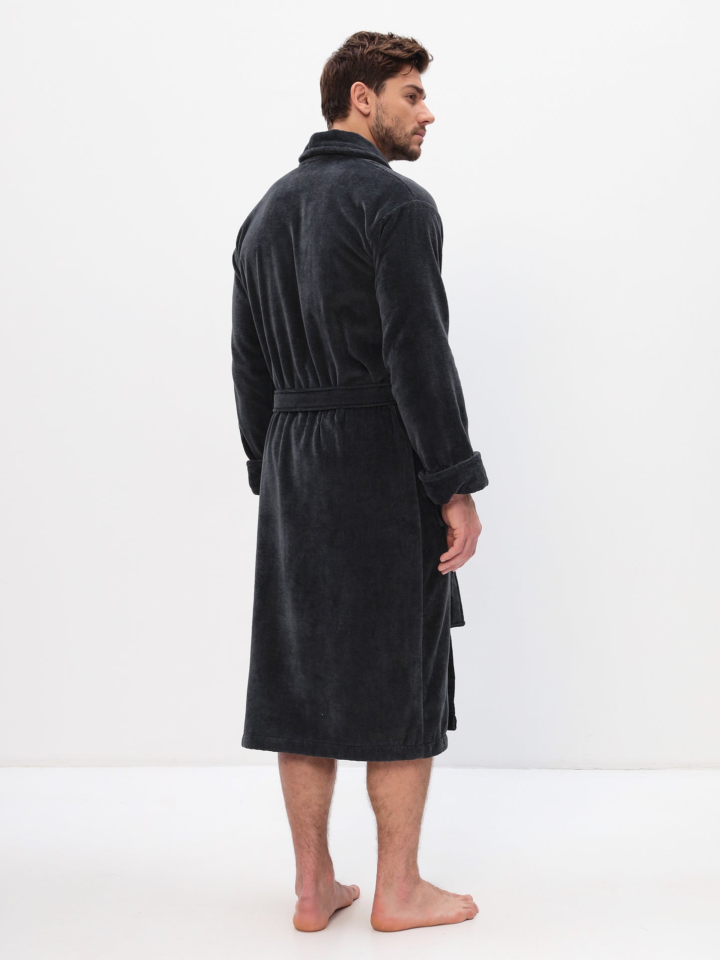 Noble shawl collar men's bathrobe made of high-quality cotton in velour