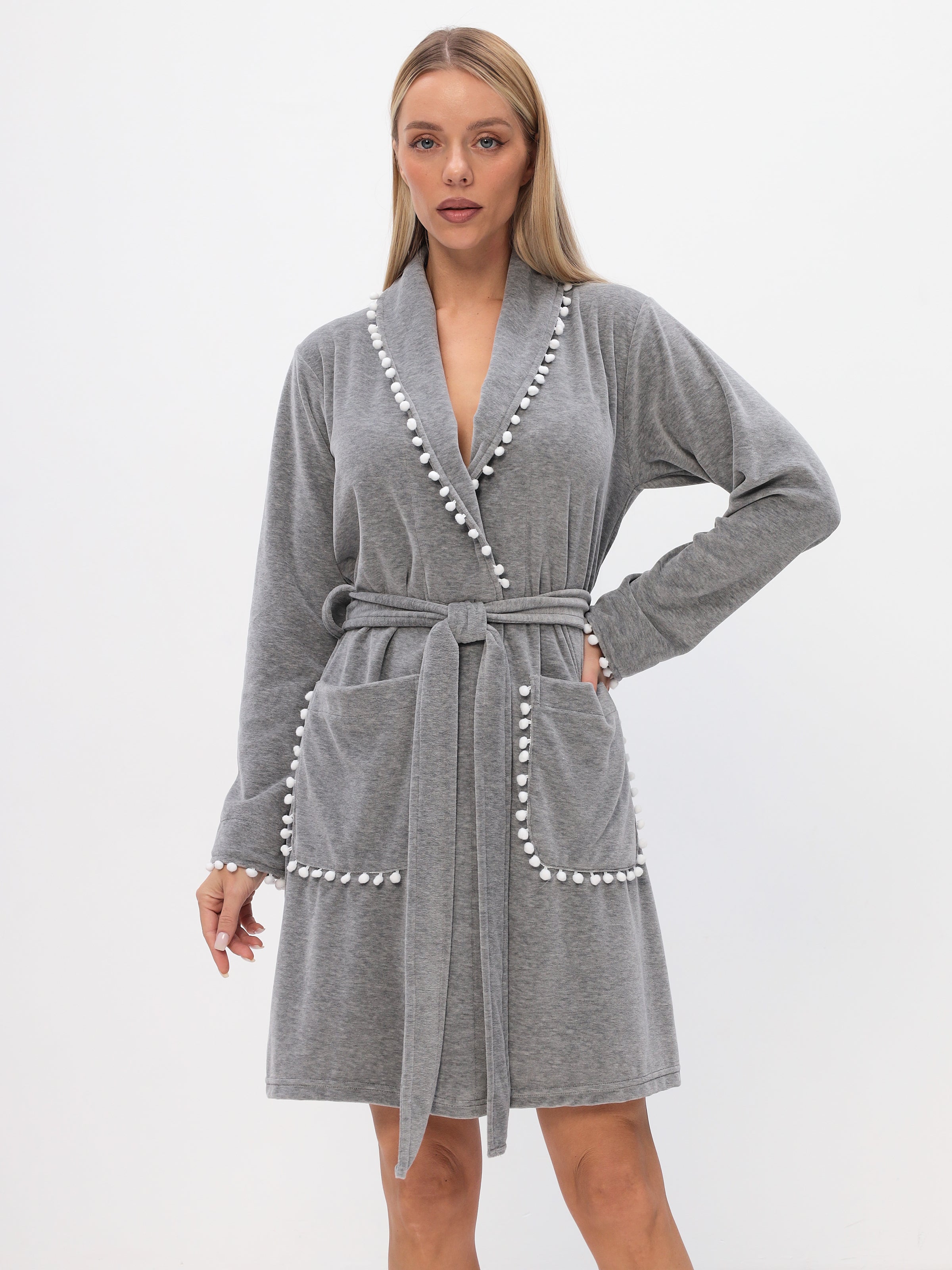 Damen Morgenmantel aus hochwertiger Baumwolle in Velour