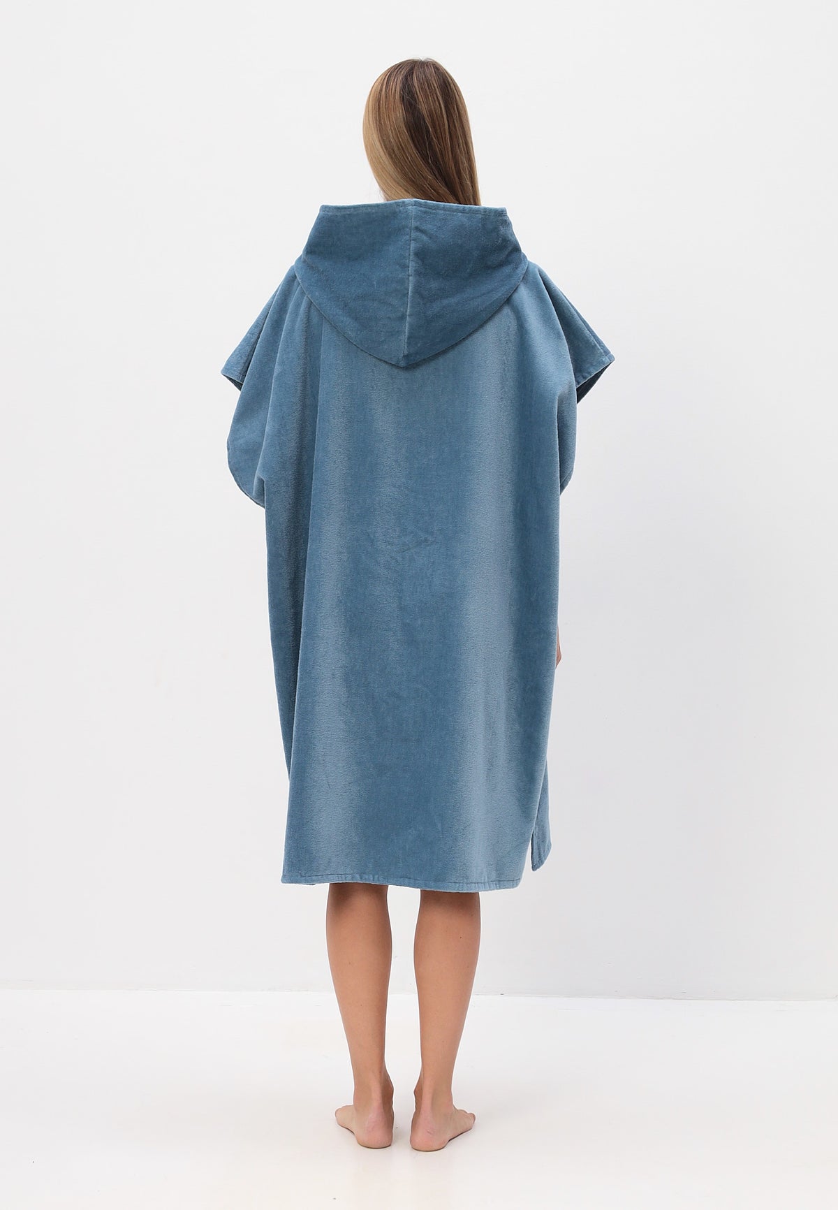 Men's poncho with hood made of 100% cotton