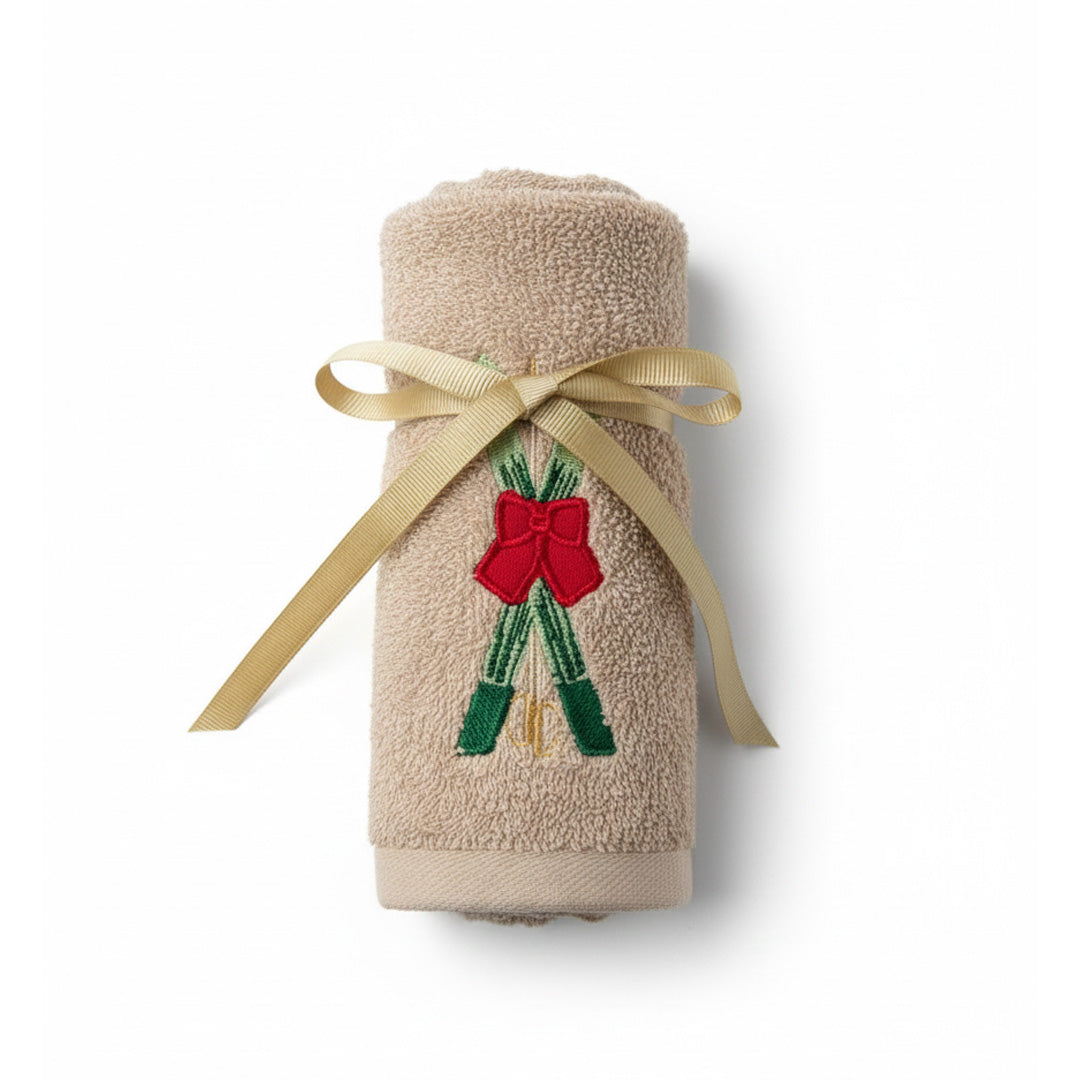 Weihnachtshandtuch – Besticktes Gästehandtuch mit Weihnachtsmotiv