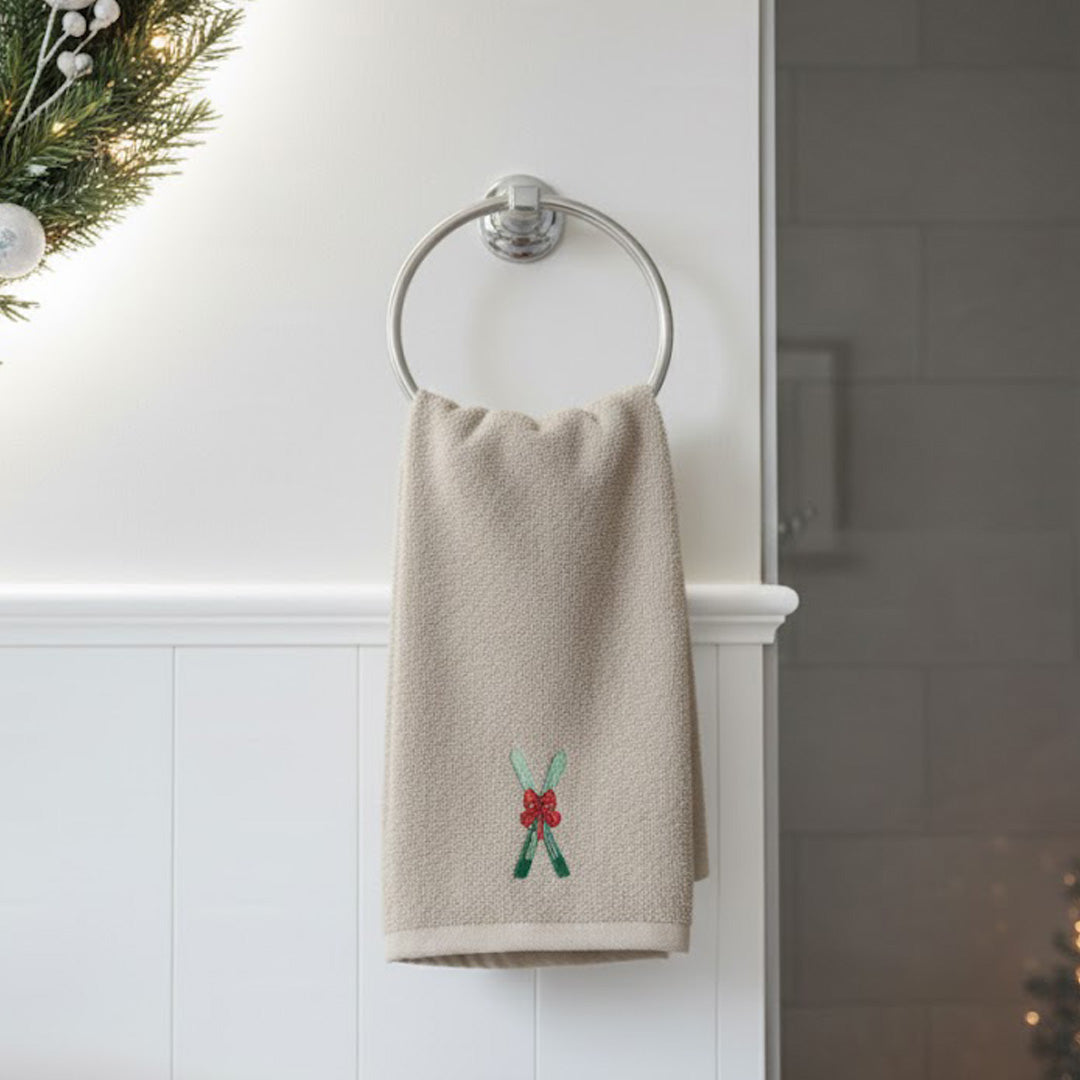 Weihnachtshandtuch – Besticktes Gästehandtuch mit Weihnachtsmotiv