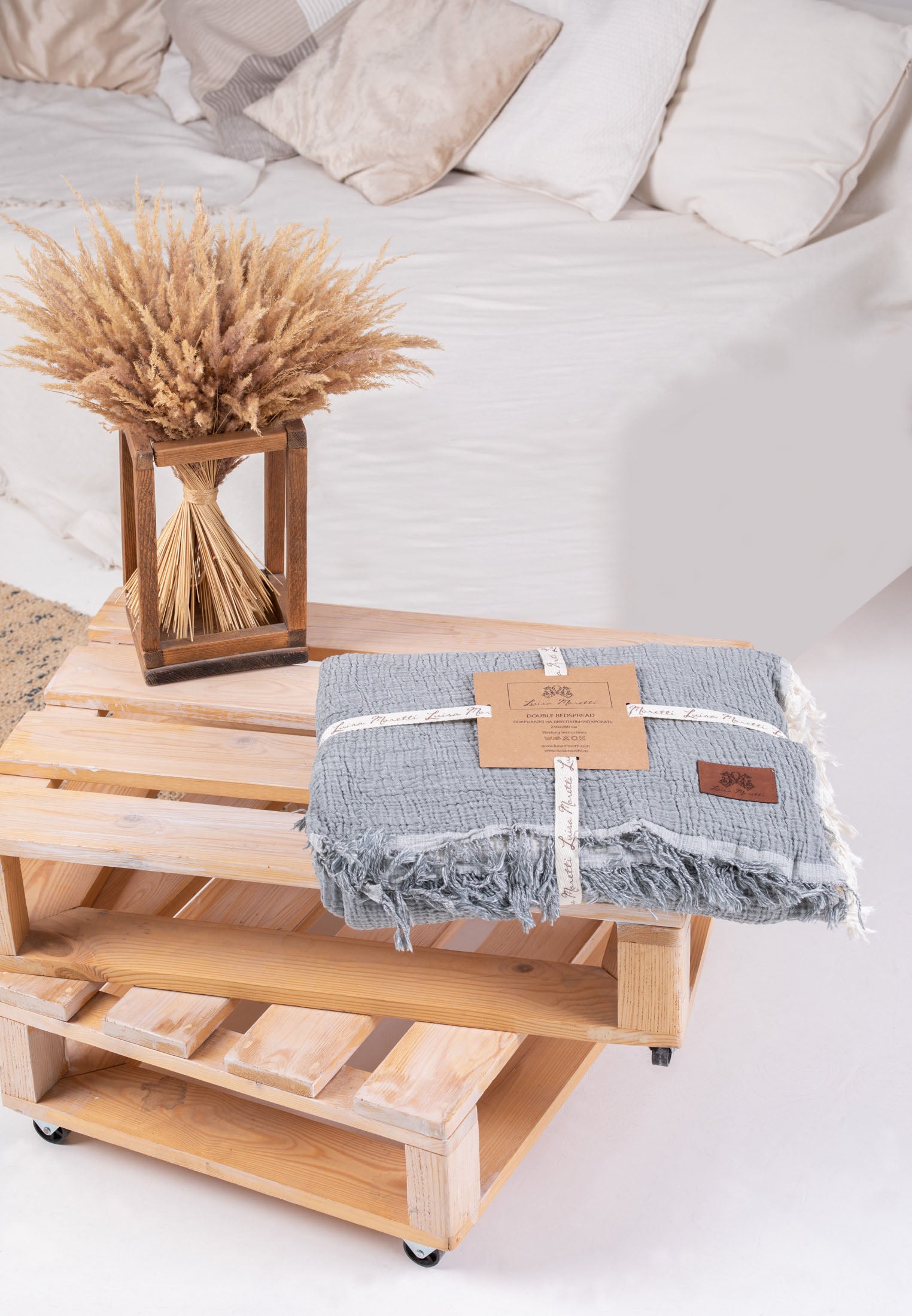 Premium Musselin Tagesdecke 240x260 cm - 100% Baumwolle - extraweiche Baumwolldecke als Kuscheldecke, Bett-Überwurf, Sofa-Überwurf, Couch-Überwurf - warme Sofa-Decke