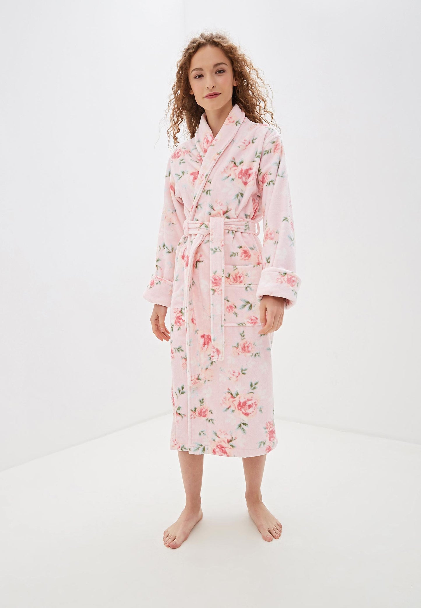 Women's bathrobe made of high-quality cotton