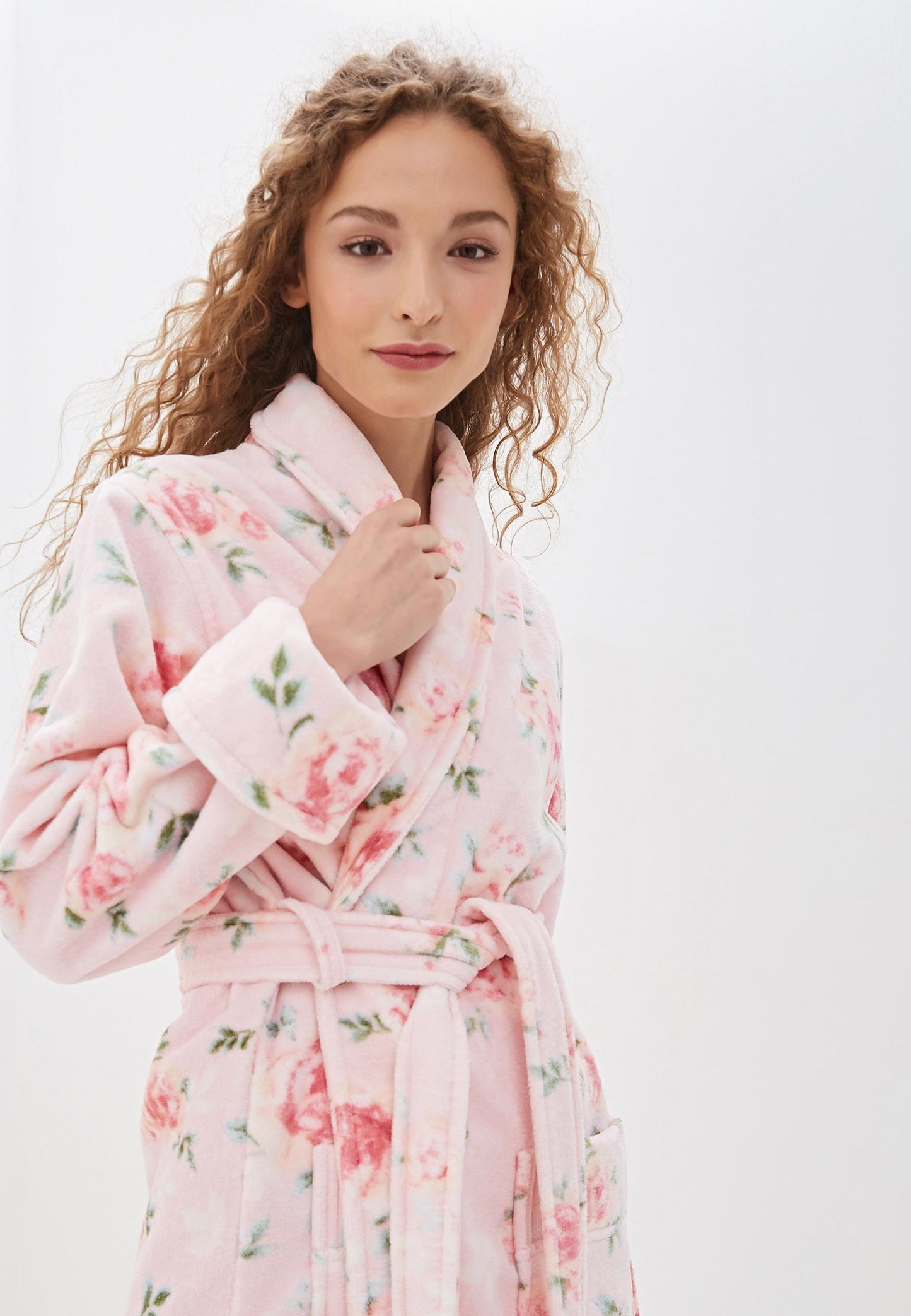 Women's bathrobe made of high-quality cotton