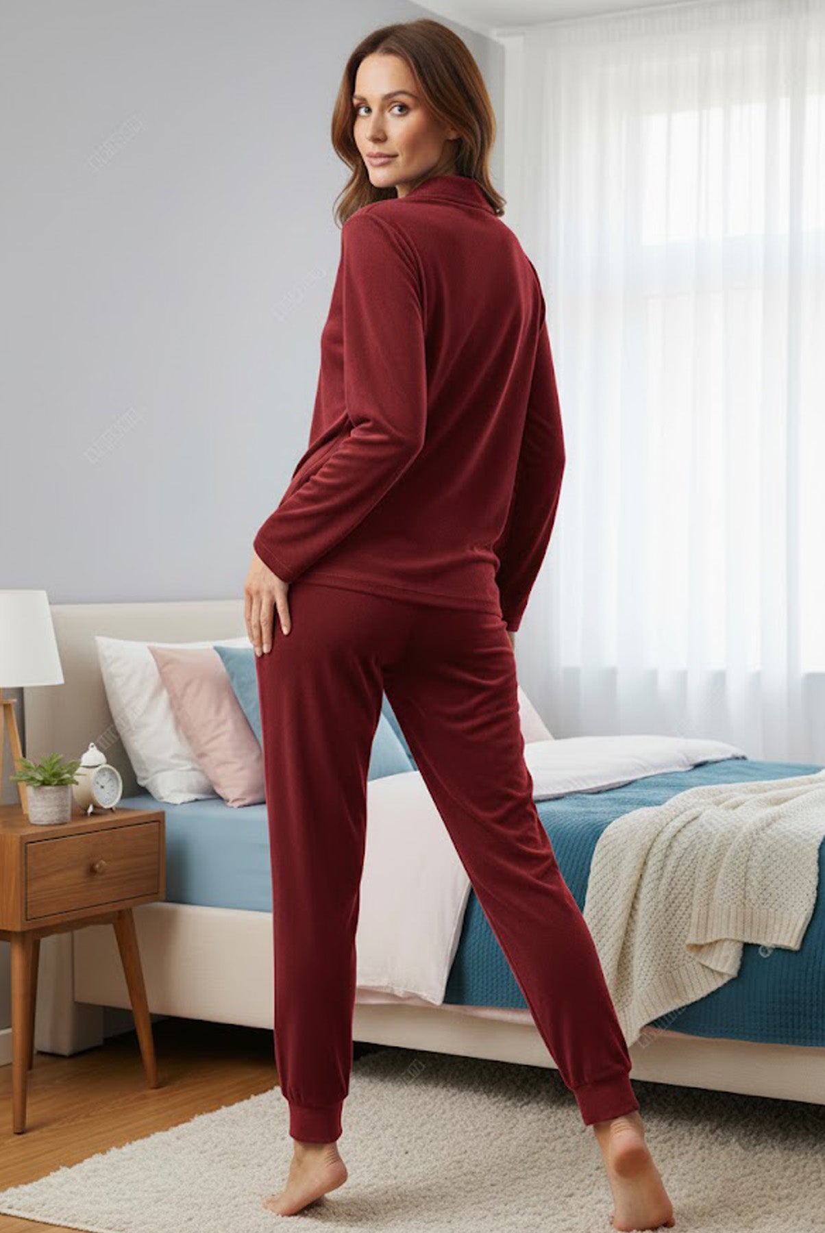 Niki Velour – Homewear & Schlafanzug