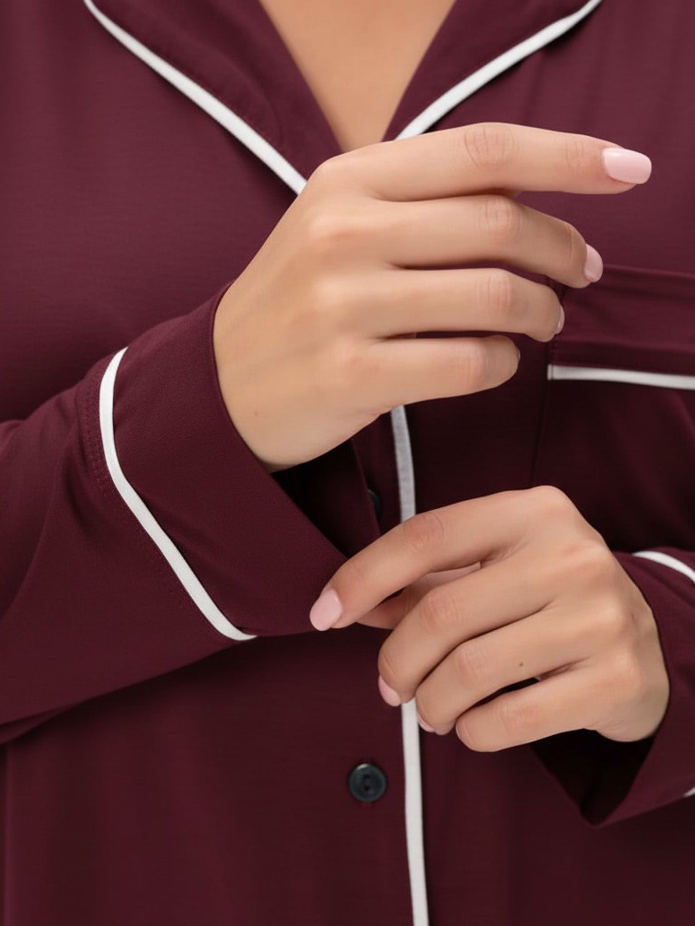 Damen-Nachthemd mit Hemdkragen