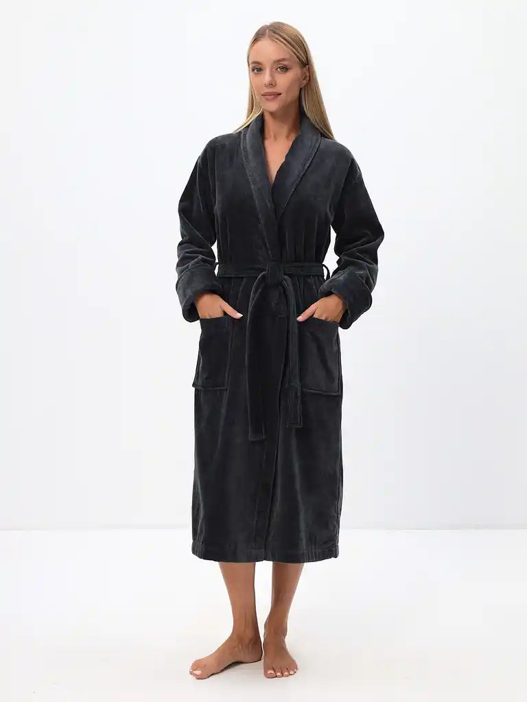 Noble shawl collar men's bathrobe made of high-quality cotton in velour