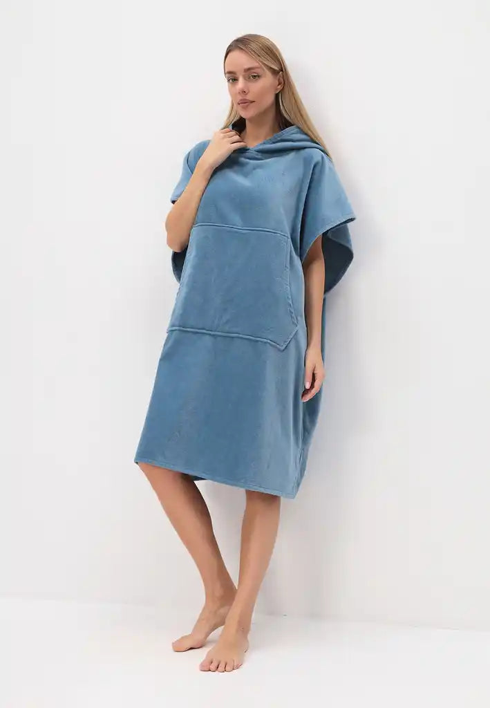 Men's poncho with hood made of 100% cotton