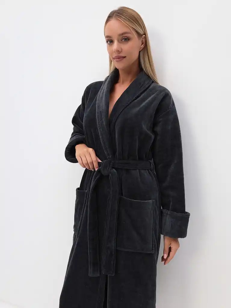 Noble shawl collar men's bathrobe made of high-quality cotton in velour