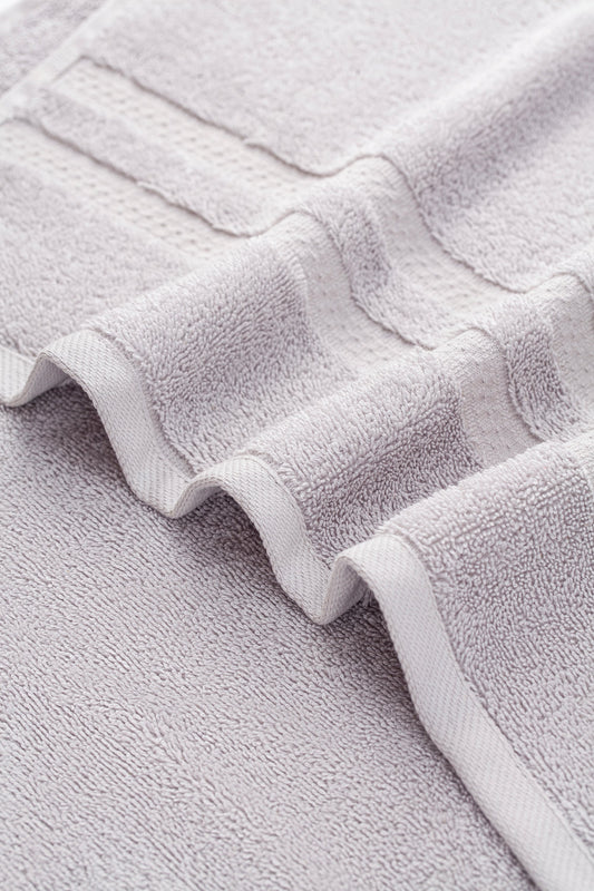 Premium Handtuch - Vielseitig, Nachhaltig, Saugstark & Schnelltrocknend - 100% Baumwolle (70 x 140 cm)  LMS-6640 Silber