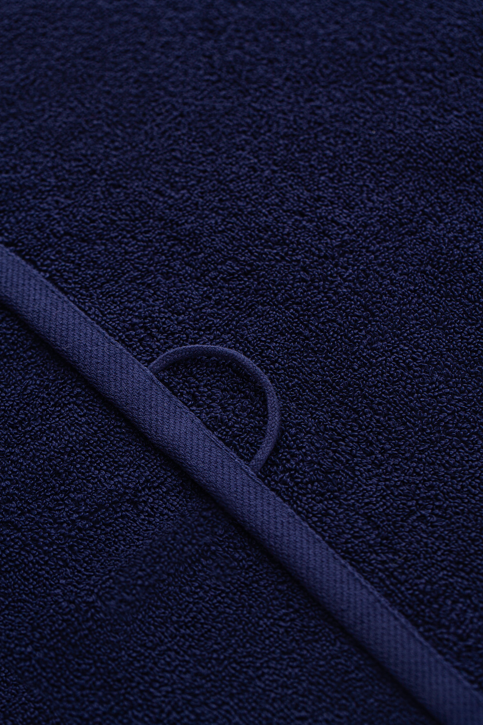 Premium Handtuch - Vielseitig, Nachhaltig, Saugstark & Schnelltrocknend - 100% Baumwolle (70 x 140 cm)