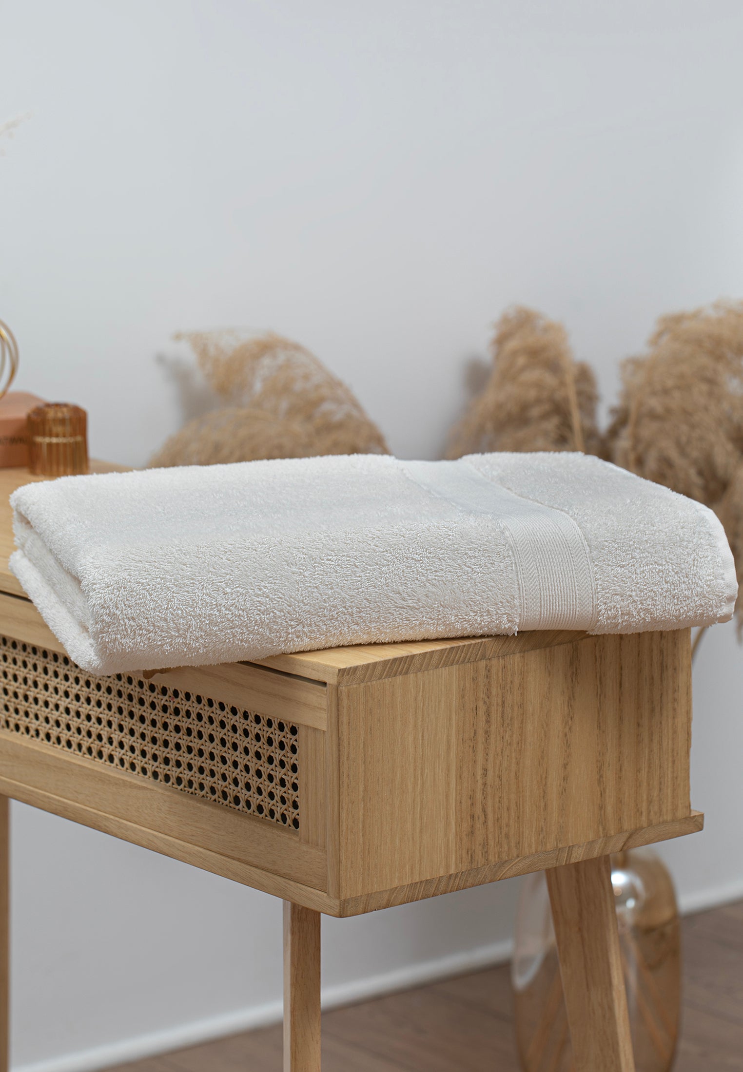 Premium Handtuch - Vielseitig, Nachhaltig, Saugstark & Schnelltrocknend - 100% Baumwolle