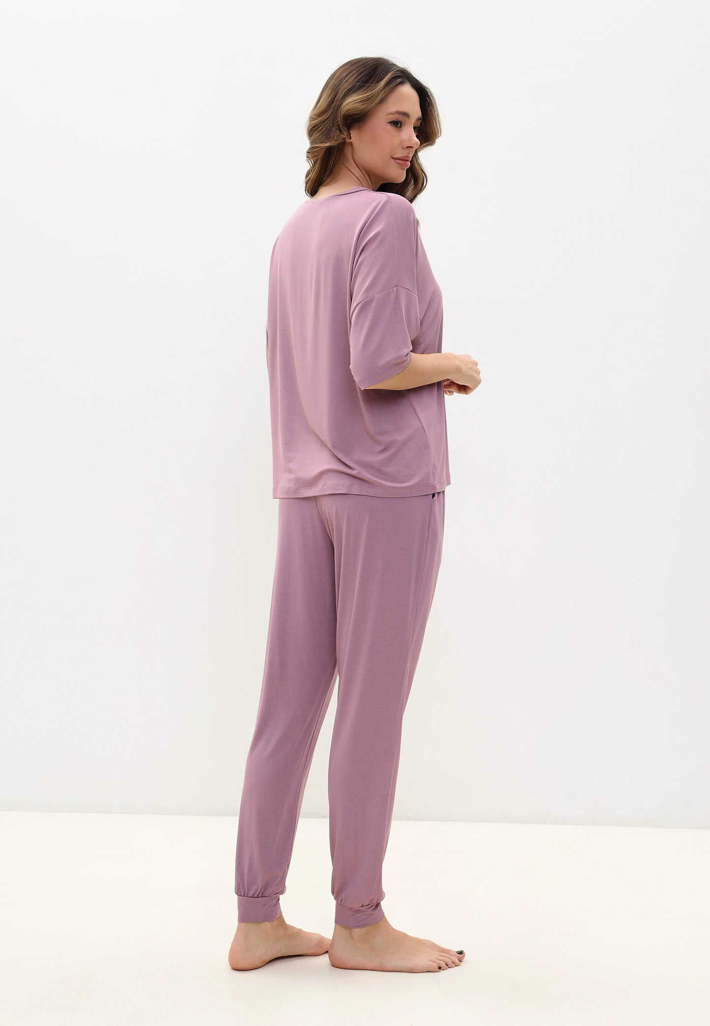 Women's pajama set made of bamboo viscose 