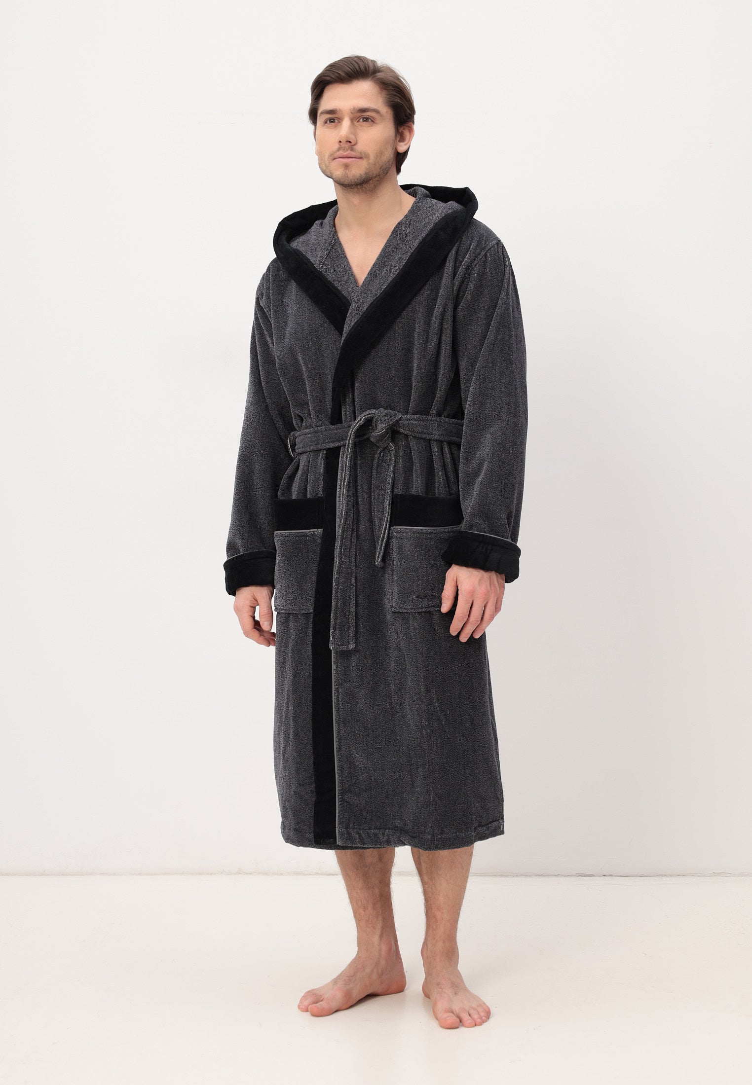 Noble men's bathrobe made of high-quality cotton with hood in velour