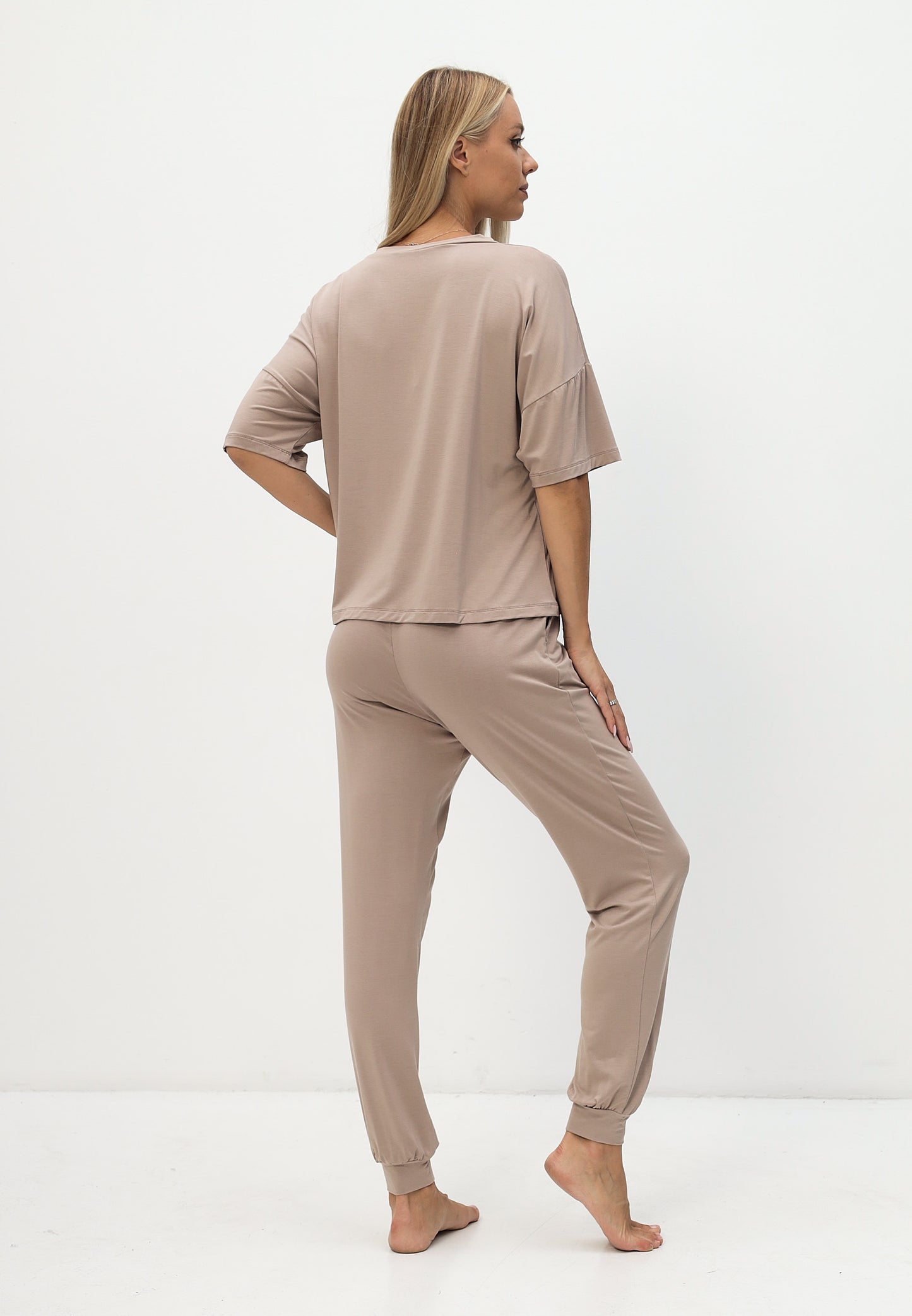 Women's pajama set made of bamboo viscose 