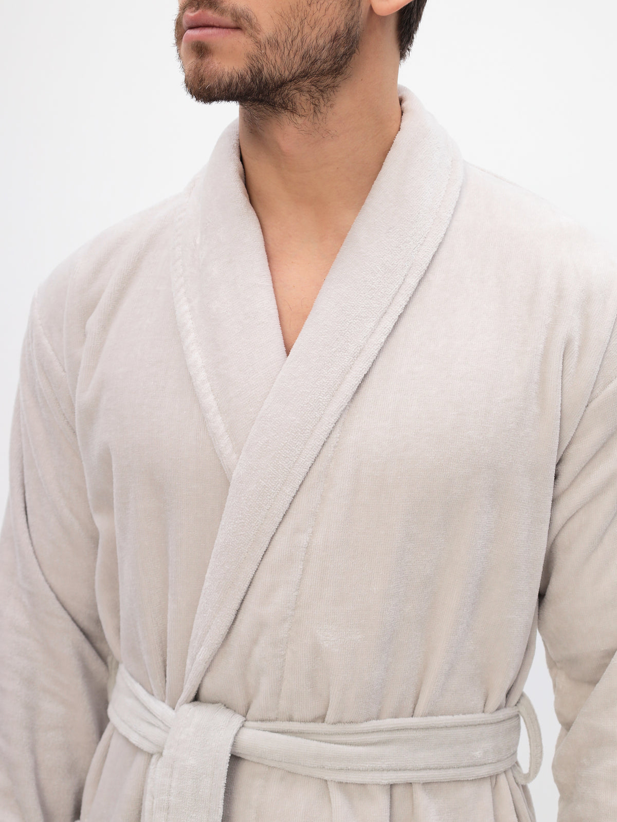 Noble shawl collar men's bathrobe made of high-quality cotton in velour 