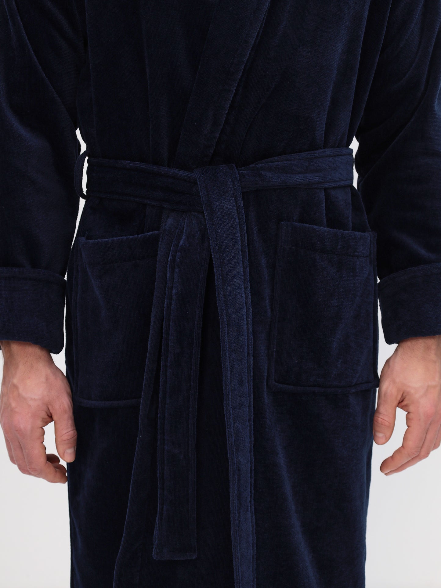 Noble shawl collar men's bathrobe made of high-quality cotton in velour 