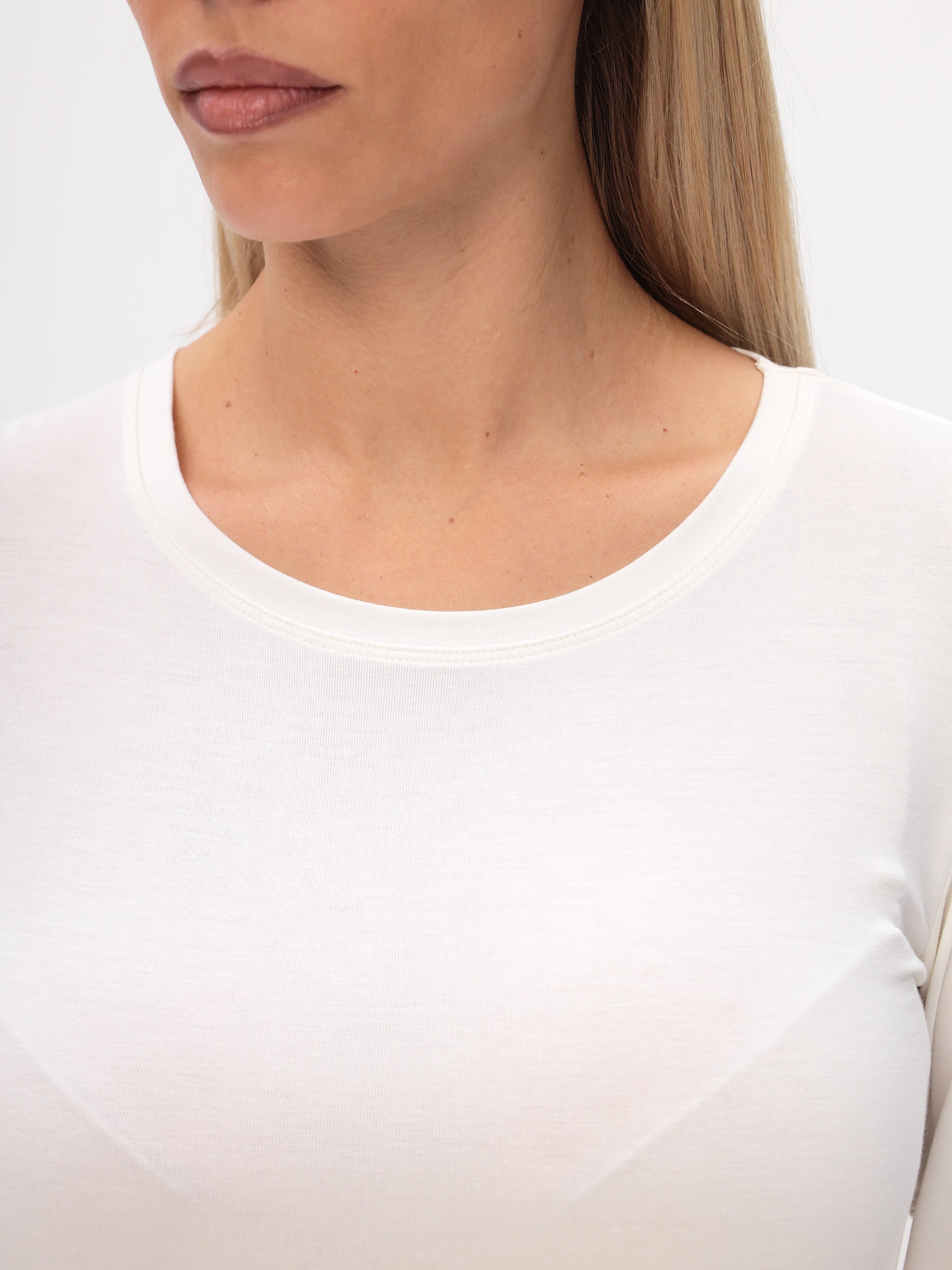 Ensemble pyjama short femme 2 pièces avec short et haut sans manches