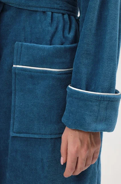 Premium Kapuzen-Bademantel aus 100% Baumwoll-Velours