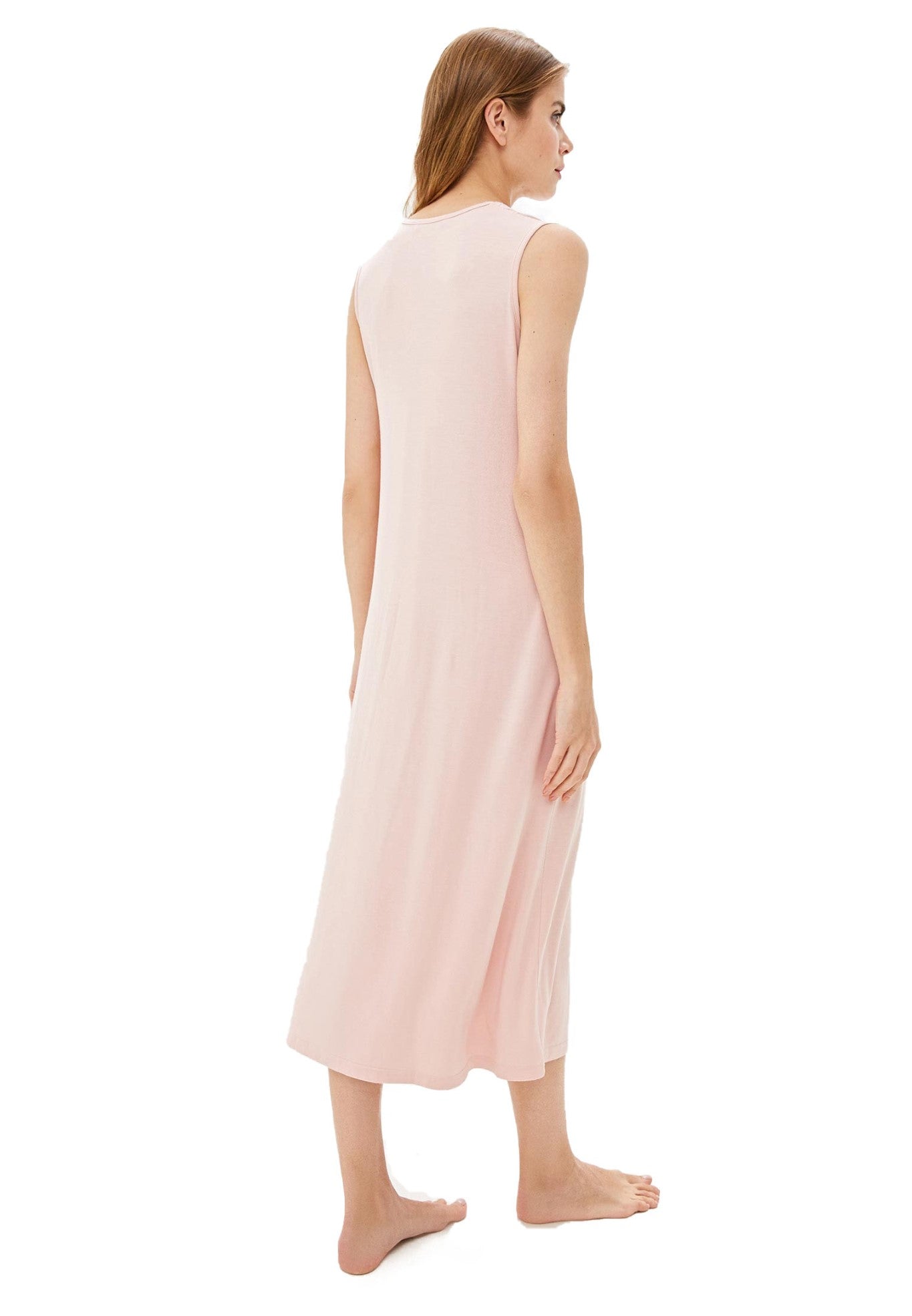 Exklusives Nachtkleid mit einer feinen Spitze am V-Ausschnitt LMS-6038