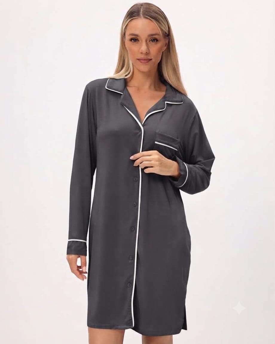 Nightdress made of bamboo viscose with a fine lace on the shoulder