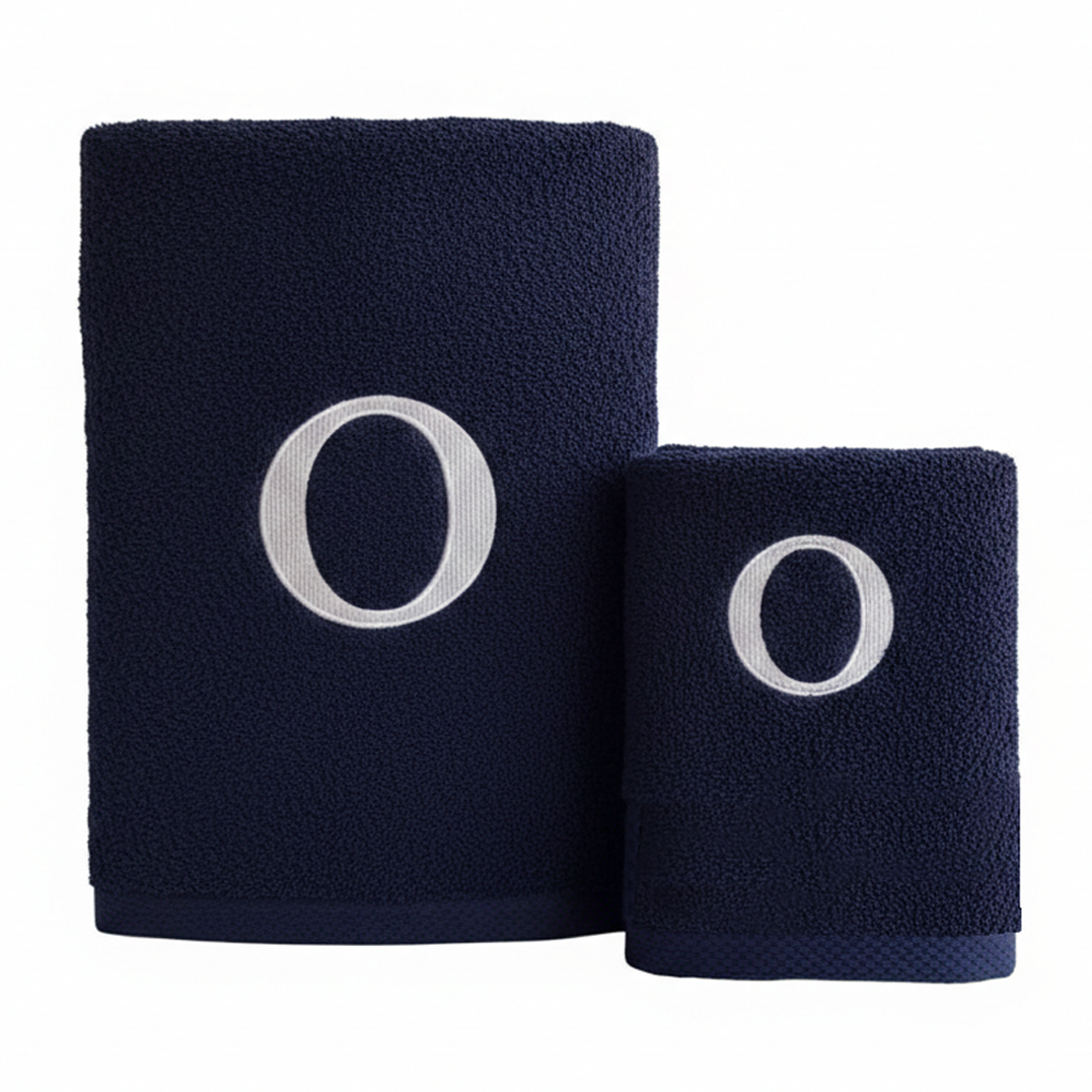 Premium Handtuch -  Mit edler Stickerei Buchstabe "O" - Vielseitig, Nachhaltig, Saugstark & Schnelltrocknend - 100% Baumwolle - Marinenblau