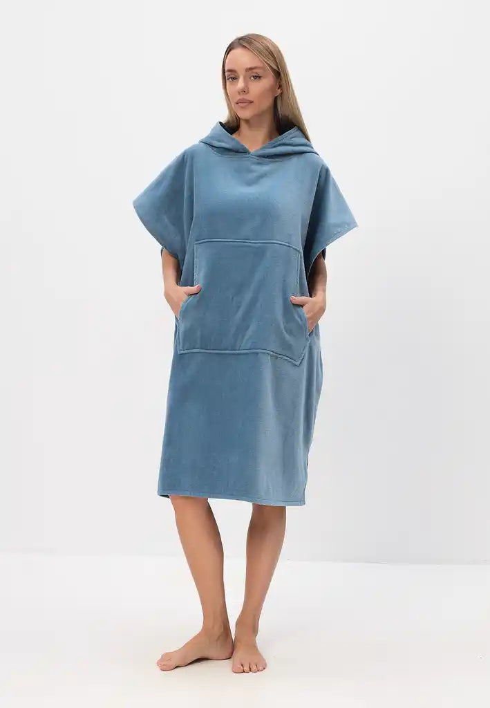 Men's poncho with hood made of 100% cotton 