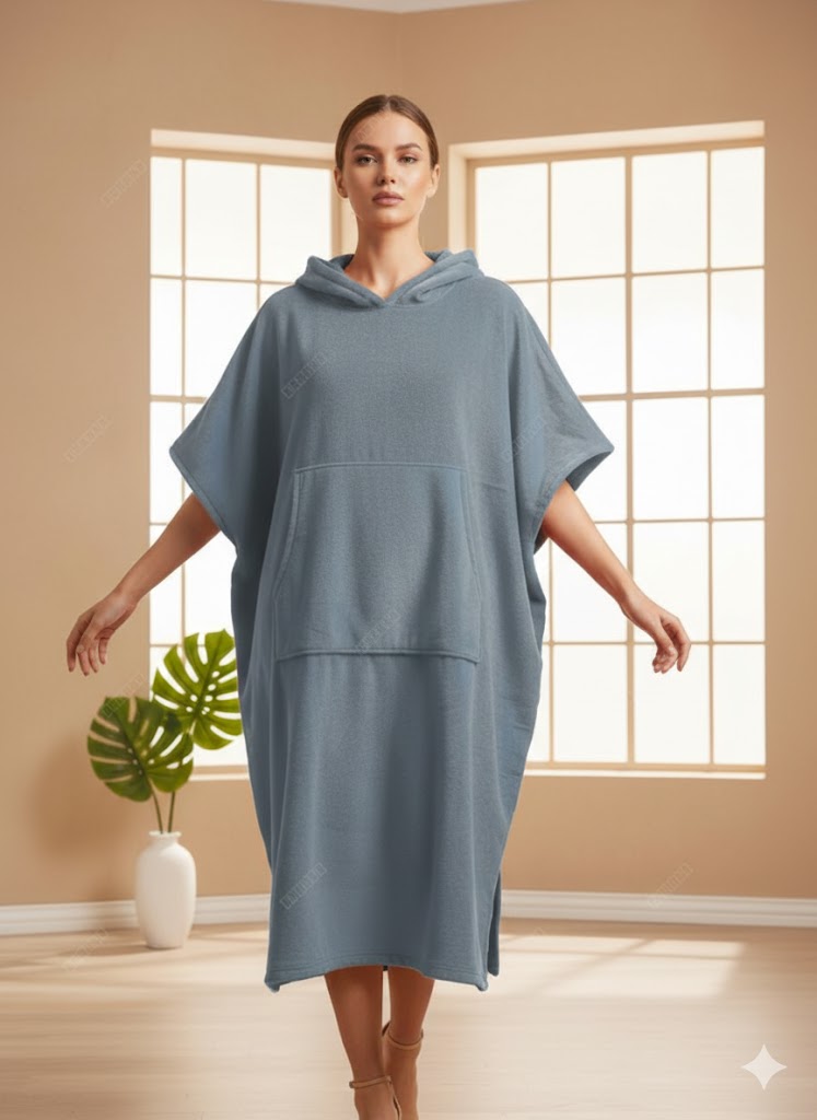 Poncho mit Kapuze aus 100% Baumwolle Frottier-Velours | OEKO-TEX® zertifiziert