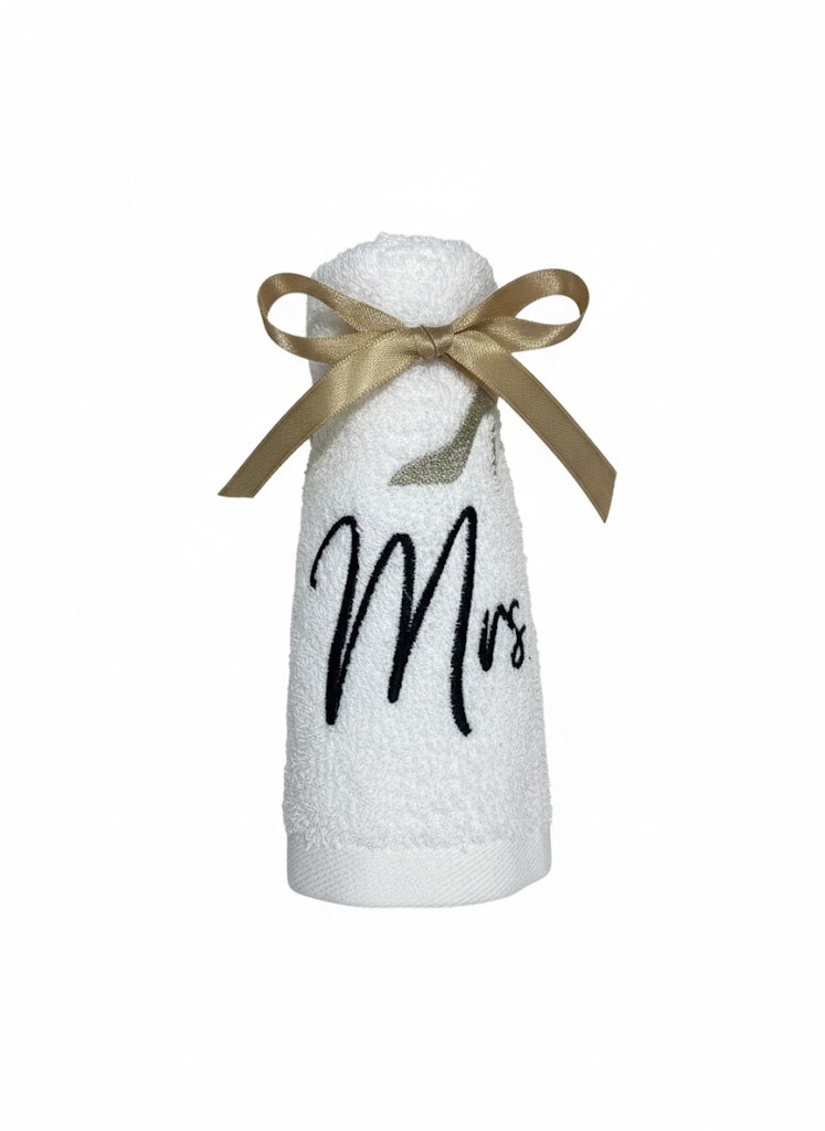 Premium Towel - Versatile, Sustainable, Absorbent &amp; Quick-drying - 100% Cotton (70 x 140 cm) 